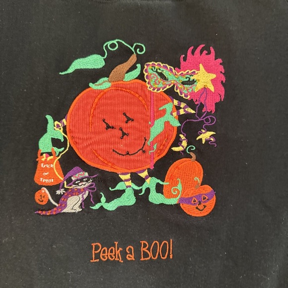 Quaker Factory‎ Women's Halloween Peek A Boo Sweatshirt Size M Black Cat Witch - Picture 2 of 4